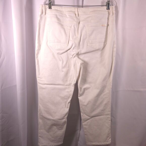 NWT Chicos 2.5 Womens 14 Alabaster White So Slimming Girlfriend Crop Ankle Jeans - Picture 3 of 8